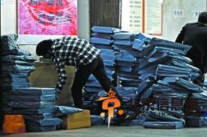 目前廣東獲得快遞業務經營許可的企業已超過1900家，從業人員超過18萬人。記者蘇俊杰 攝