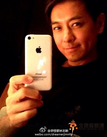 小志又贏了！林志穎微博展示iPhone 5C