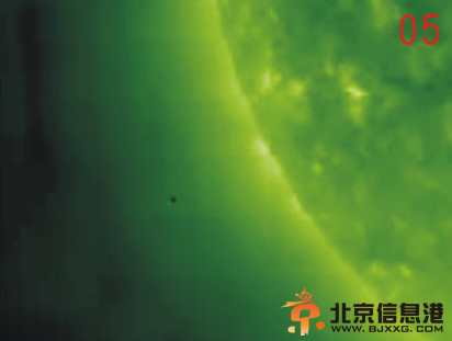 河外動態：疑似UFO的編隊在太陽附近徘徊