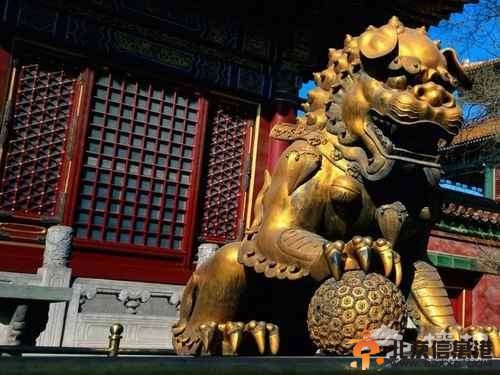 故宮九百九十九間半的傳說[墻根網(wǎng)]