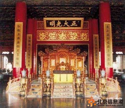 故宮九百九十九間半的傳說[墻根網(wǎng)]