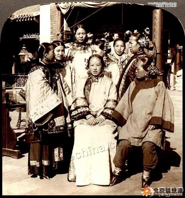高清：罕見的晚清貴族老照片[墻根網]
