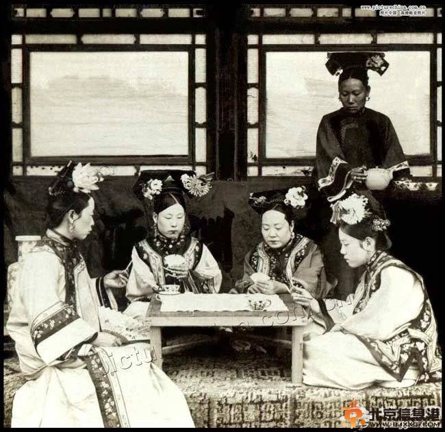 高清：罕見的晚清貴族老照片[墻根網]