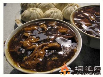 老<a href='http://www.se0552.com/news/beijing/' target='_blank'><u>北京</u></a>炒肝兒的來歷[墻根網]