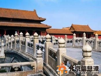 有故事的老北京皇城建筑[墻根網]