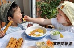 嬰幼兒可以吃零食嗎要注意什么