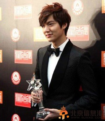 2013百度<a href='http://www.se0552.com/ent/' target='_blank'><u>娛樂</u></a>沸點頒獎禮什么時候播 百度<a href='http://www.se0552.com/ent/' target='_blank'><u>娛樂</u></a>沸點李敏鎬exo