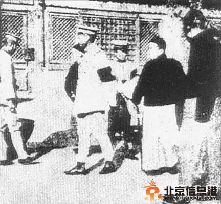 溥儀被逐出紫禁城　徹底廢除清朝皇帝尊號[墻根網]