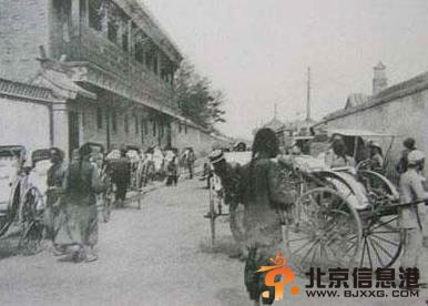 北京十大胡同：煙袋斜街[墻根網(wǎng)]