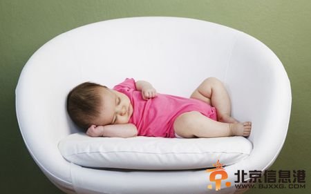<a href='http://www.se0552.com/baby/huli/' target='_blank'><u>護理</u></a>：護臀膏的六個使用知識
