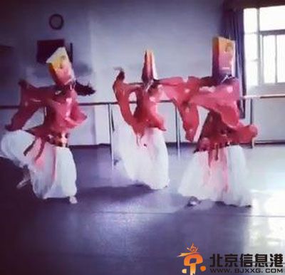 迪拜搖是什么 美拍迪拜搖歌曲名引狂潮
