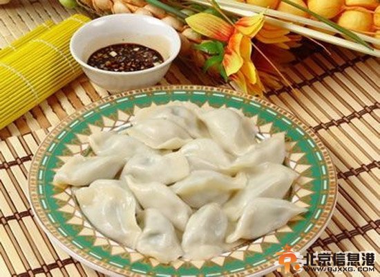 一伏吃餃子的習俗原因