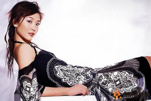 周麗淇寫真