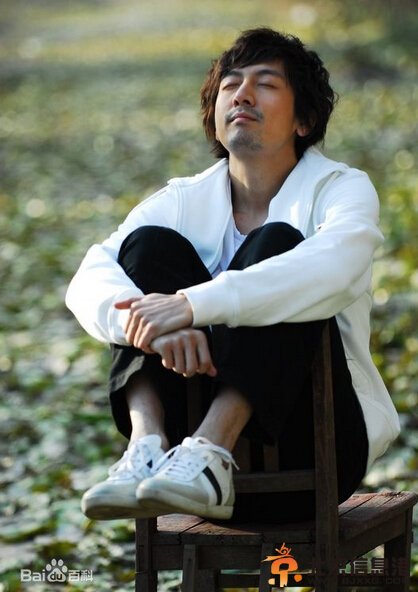 亂世書香劇情介紹