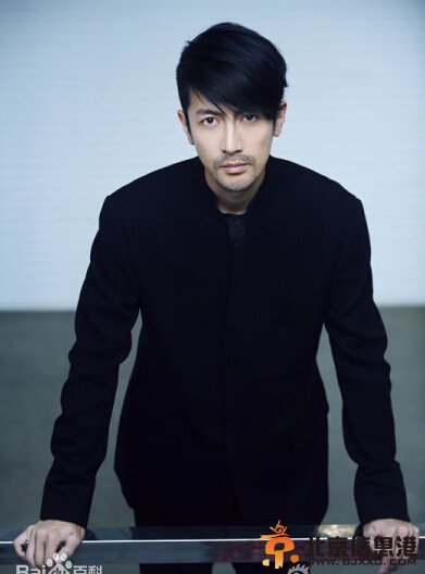 亂世書香劇情介紹