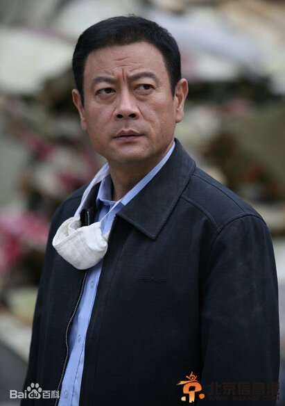 歷史轉折中的鄧小平劇情介紹