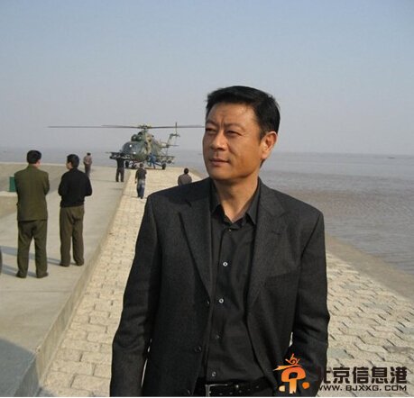 歷史轉折中的鄧小平劇情介紹
