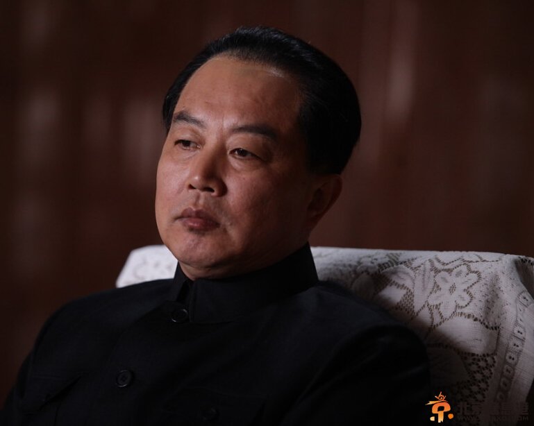 歷史轉折中的鄧小平劇情介紹