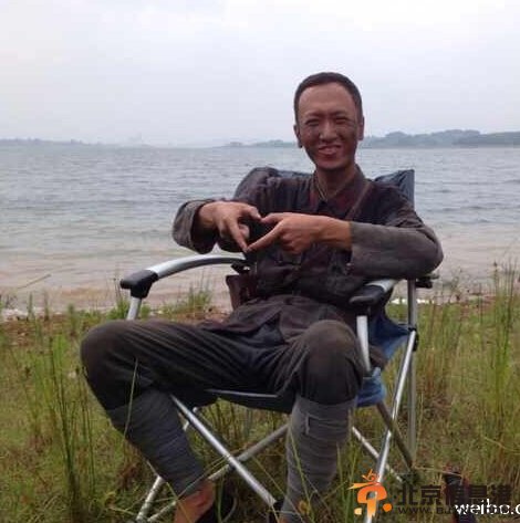 歷史轉折中的鄧小平劇情介紹