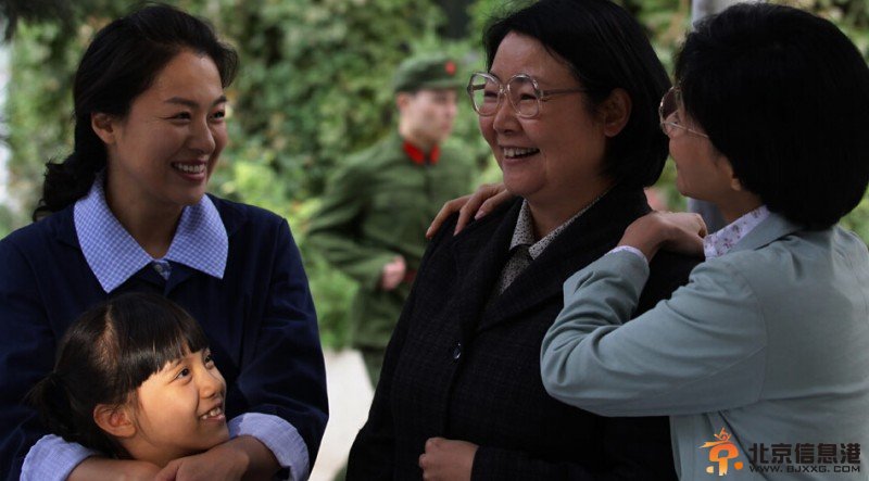 歷史轉折中的鄧小平劇情介紹