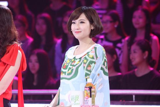 袁成杰妻子參加《男左女右》自曝王思聰是她和老公共同的男閨蜜