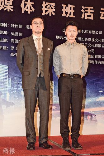 謝霆鋒拒談王菲懷孕傳聞提張柏芝名字笑斥記者