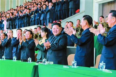 金正恩觀看朝鮮男子足球賽 李雪主今年首現身
