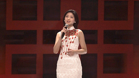 虛擬鄧麗君表情細(xì)膩。