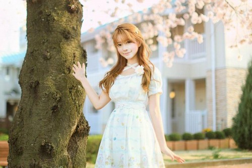 韓國女孩顏值逆天 國民老公王思聰都拜倒在她的石榴裙下