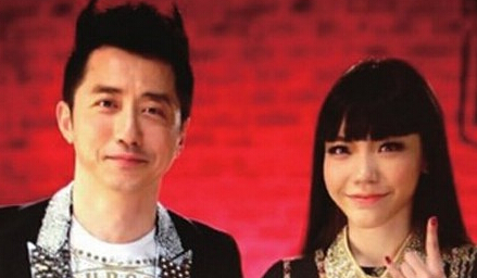 吳莫愁哈林疑同居？老牛吃嫩草師生戀情曝光(圖)