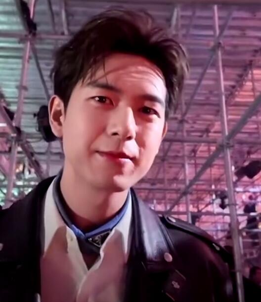 李現回應英文名Jungle：挺好的 大家開心就好