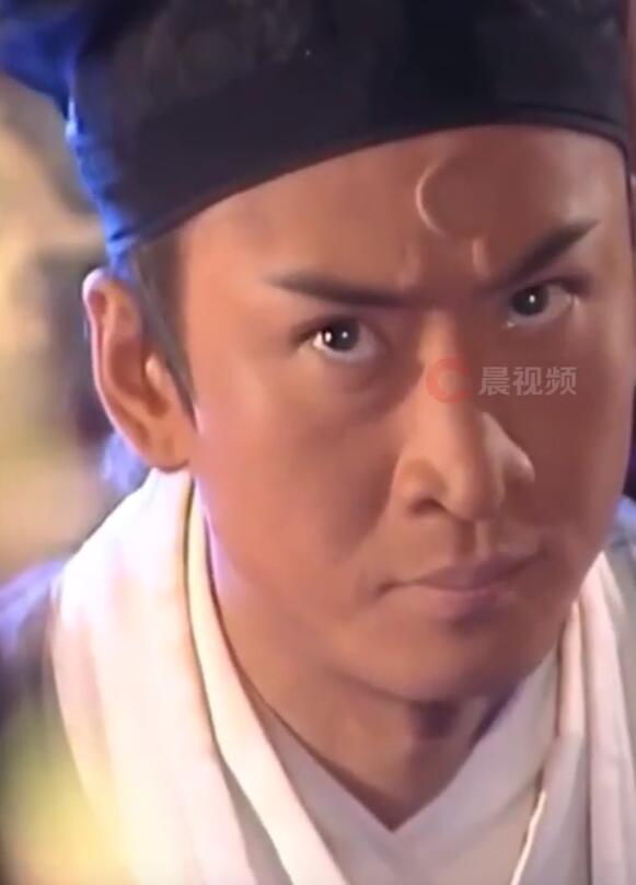 周杰談演員演戲假吃 自曝拍《包青天》時(shí)差點(diǎn)吃“蟑螂饅頭”